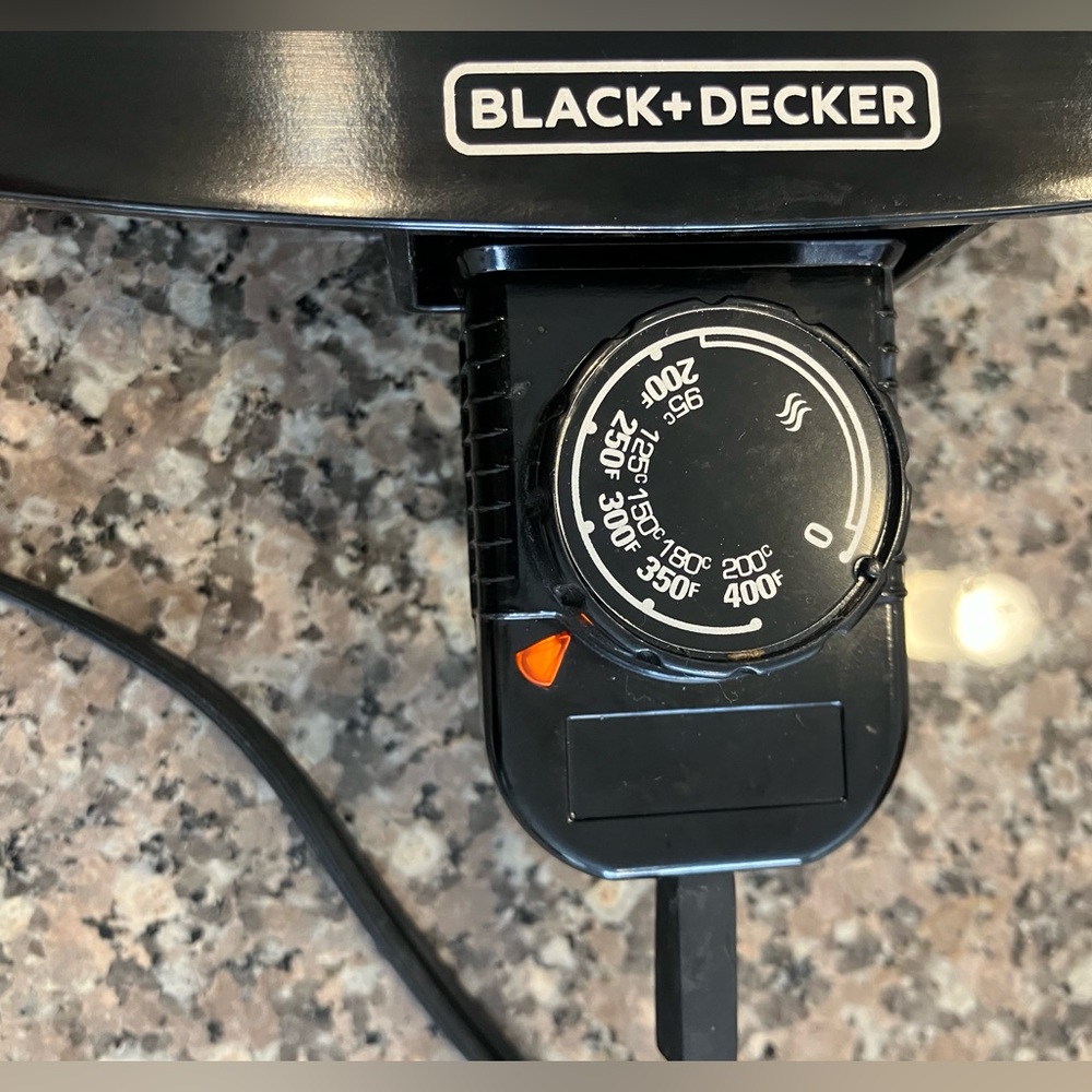 Black & Decker Griddle (200-400° F) Approx. 18 x 8.5 “ Cooking Space, EUC - Picture 3 of 9